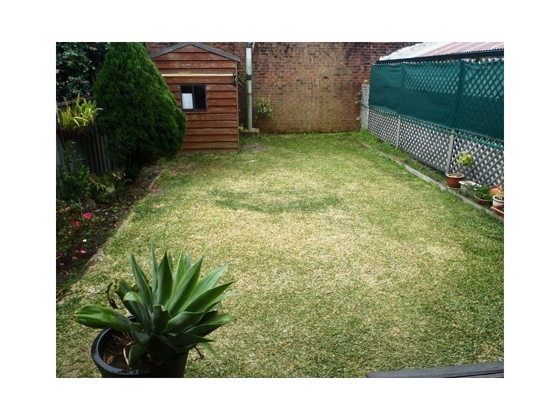 38 Skelton Street, Hamilton East NSW 2303