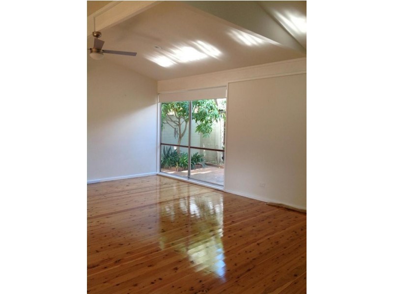 10 Ashford Parade, Merewether Heights NSW 2291