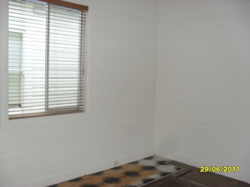 4 ARNOLD ST, Mayfield NSW 2304