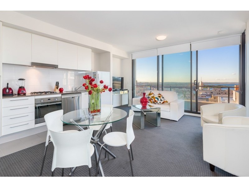 806/67 Watt Street, Newcastle NSW 2300