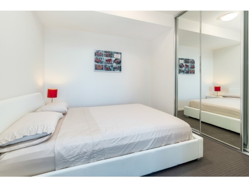 806/67 Watt Street, Newcastle NSW 2300