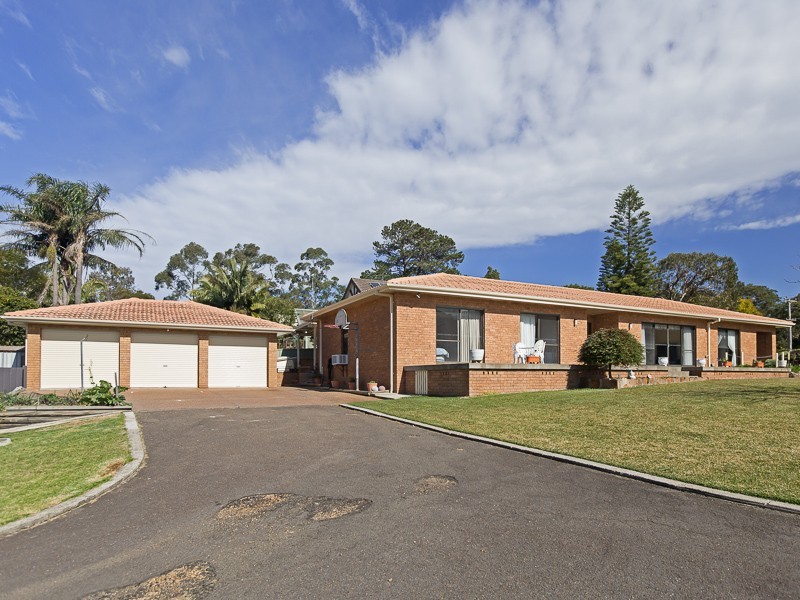 21 Blaxland Road, Macquarie Hills NSW 2285
