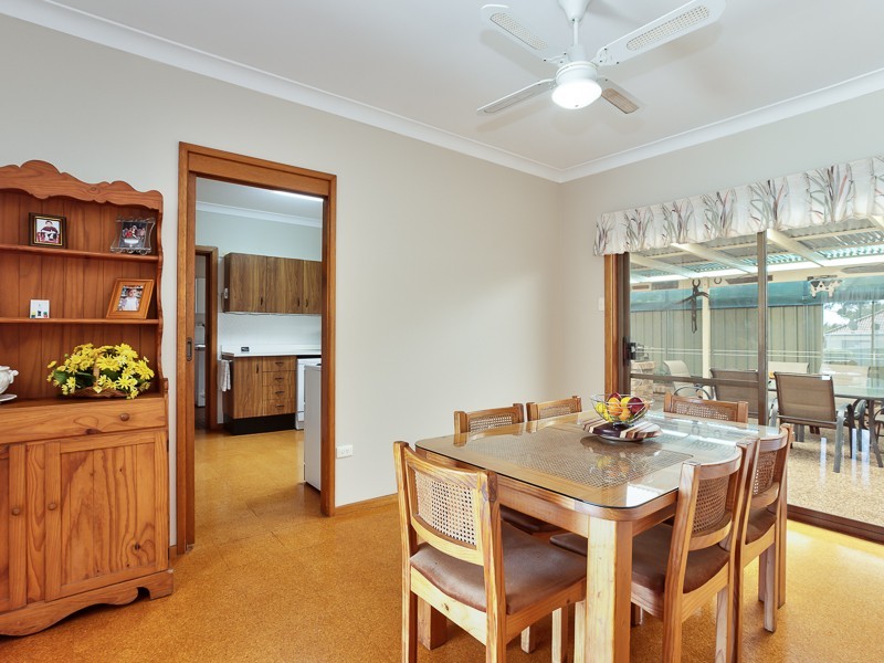 21 Blaxland Road, Macquarie Hills NSW 2285