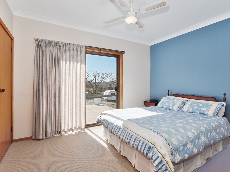 21 Blaxland Road, Macquarie Hills NSW 2285