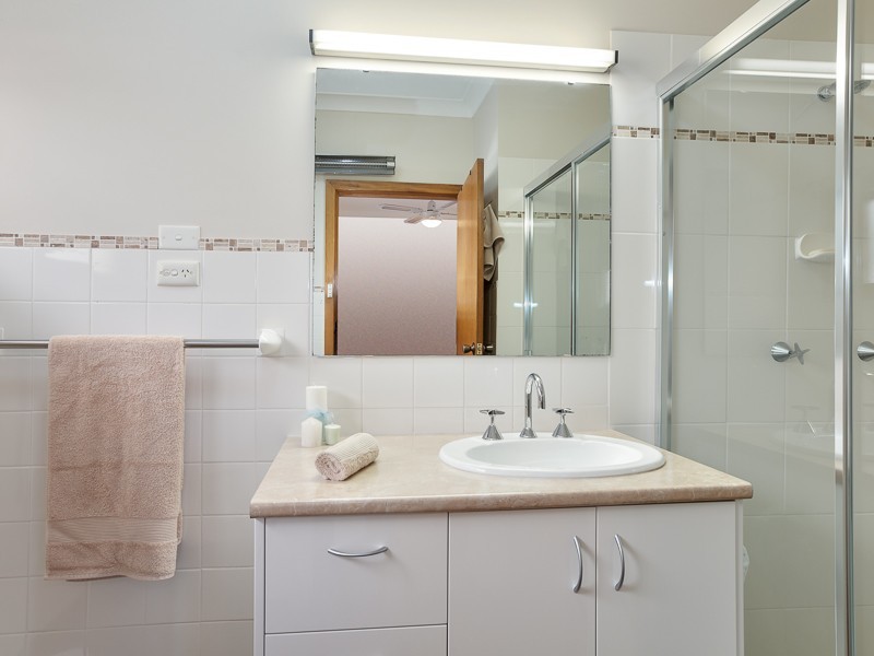 21 Blaxland Road, Macquarie Hills NSW 2285