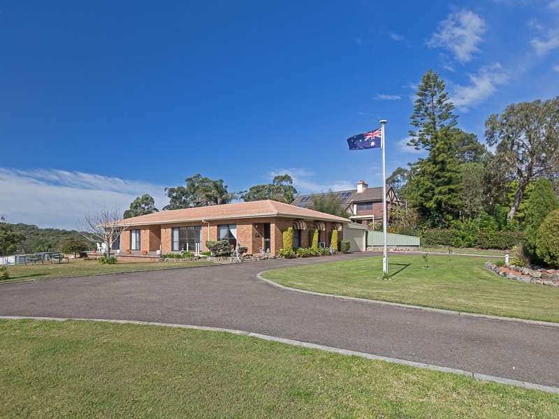 21 Blaxland Road, Macquarie Hills NSW 2285