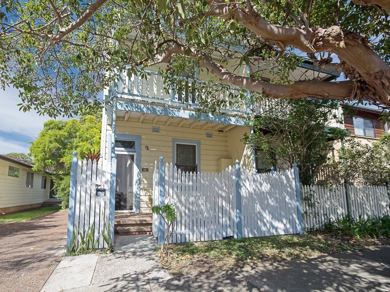 11 Emerald Street, Hamilton North NSW 2292