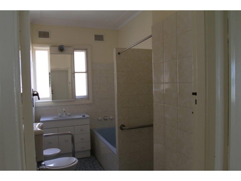 30 Grinsell Street, New Lambton NSW 2305