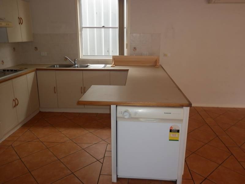 37 NELSON ST, Mayfield NSW 2304