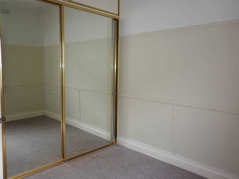 37 NELSON ST, Mayfield NSW 2304