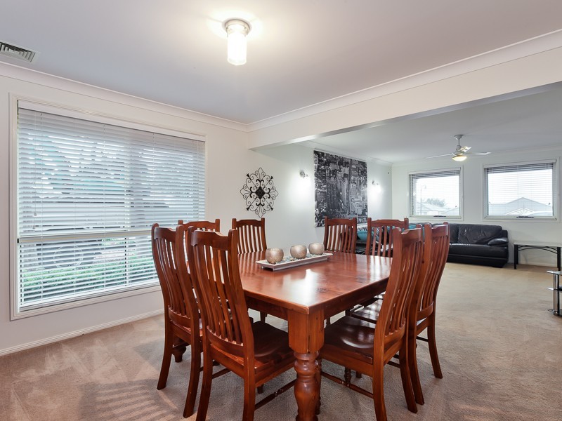 188 Somerset Drive, Thornton NSW 2322