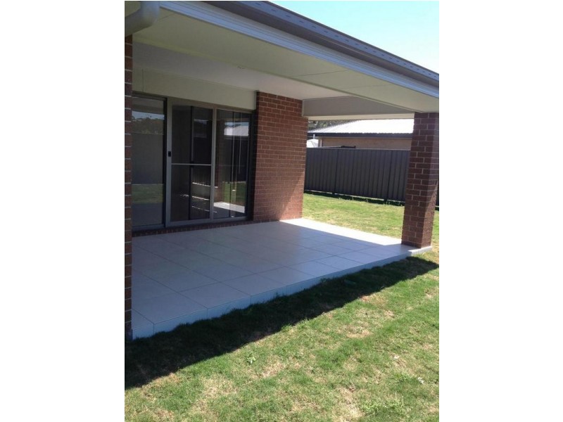 5 The Grove Seaside Estate, Fern Bay NSW 2295