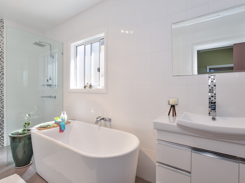 14 Lees Street, Charlestown NSW 2290