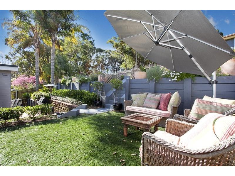 11 Kuranda Crescent, Kotara NSW 2289