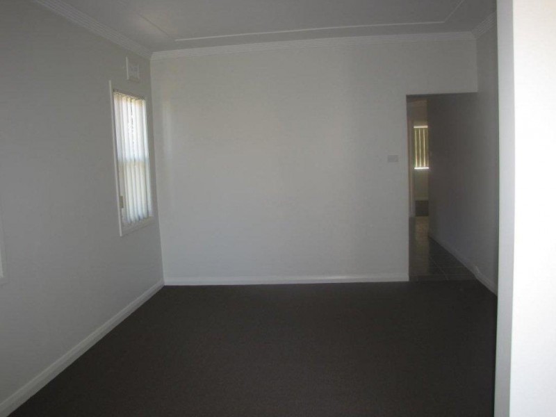 6 FORREST ST, Jesmond NSW 2299
