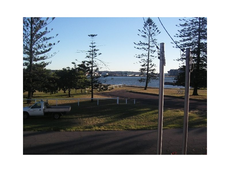 56 Hunter Street, Stockton NSW 2295