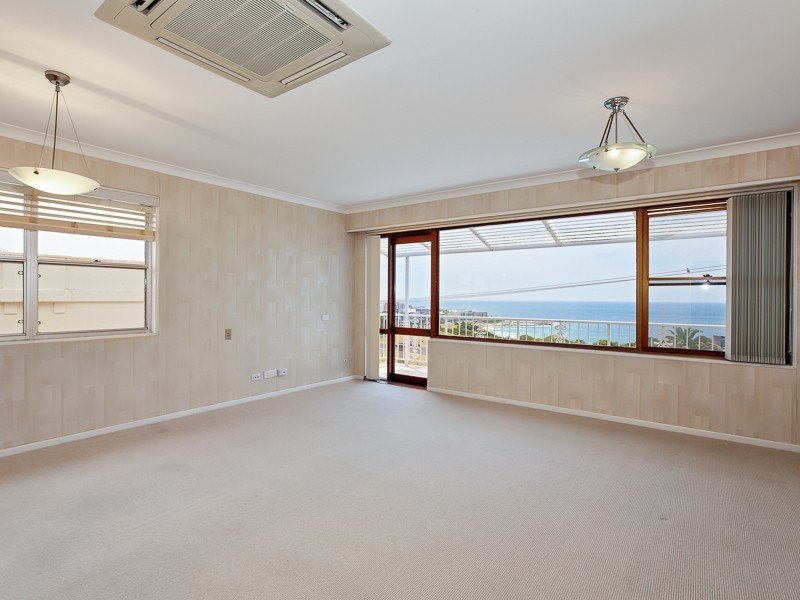 2/36 The Terrace, The Hill NSW 2300