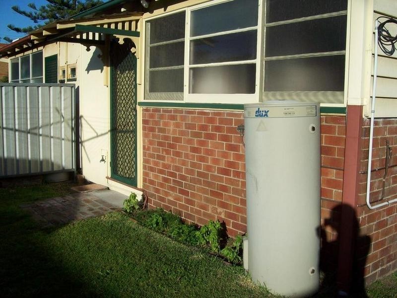 34 SKELTON STREET, Hamilton NSW 2303