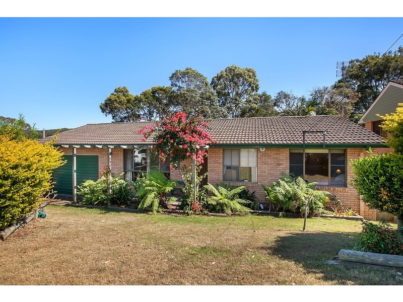 31 Old Belmont Road, Belmont North NSW 2280