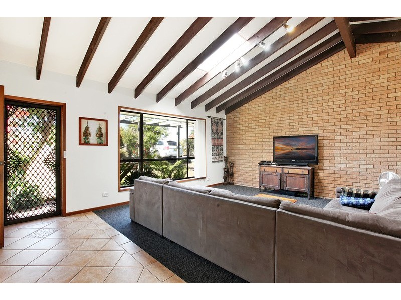 31 Old Belmont Road, Belmont North NSW 2280