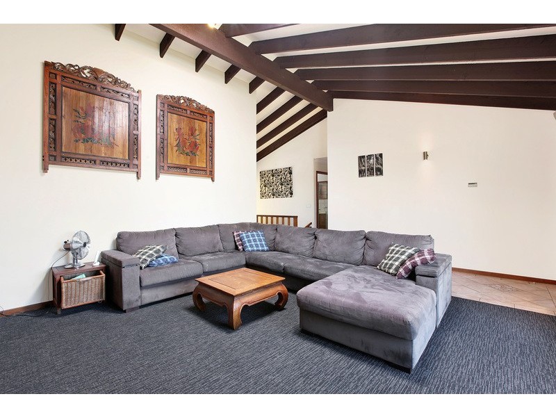 31 Old Belmont Road, Belmont North NSW 2280