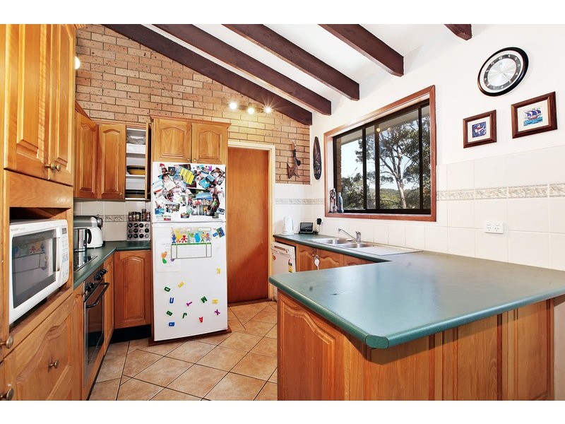 31 Old Belmont Road, Belmont North NSW 2280