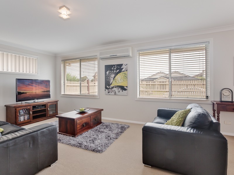 1/28 Churchill Circuit, Hamilton South NSW 2303
