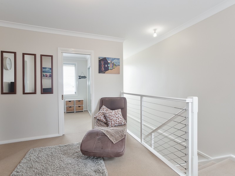 1/28 Churchill Circuit, Hamilton South NSW 2303