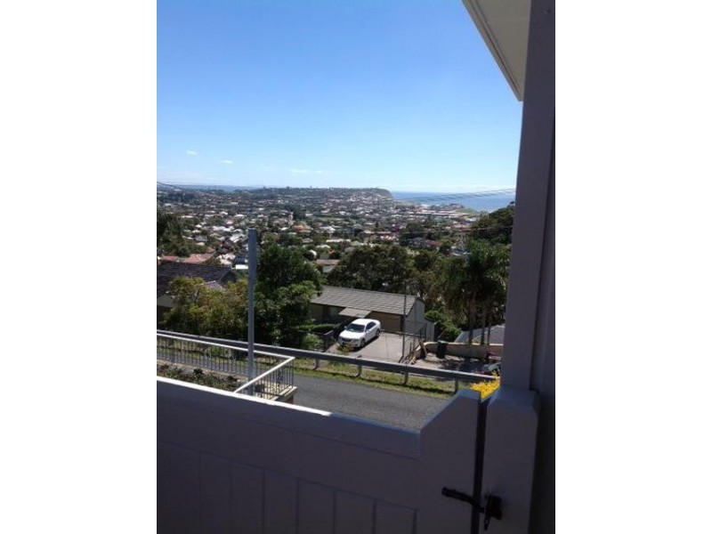 68 Woodward Street, Merewether Heights NSW 2291