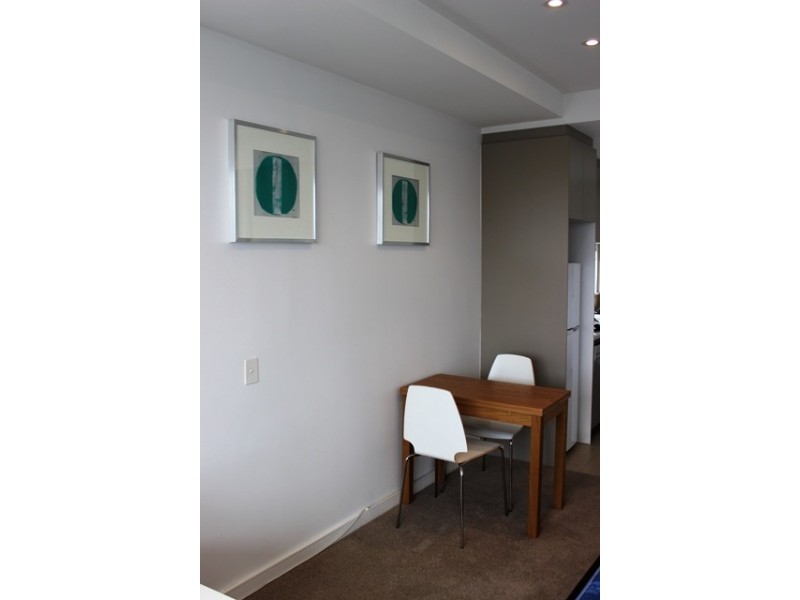 401/2 Honeysuckle Dve, Newcastle NSW 2300