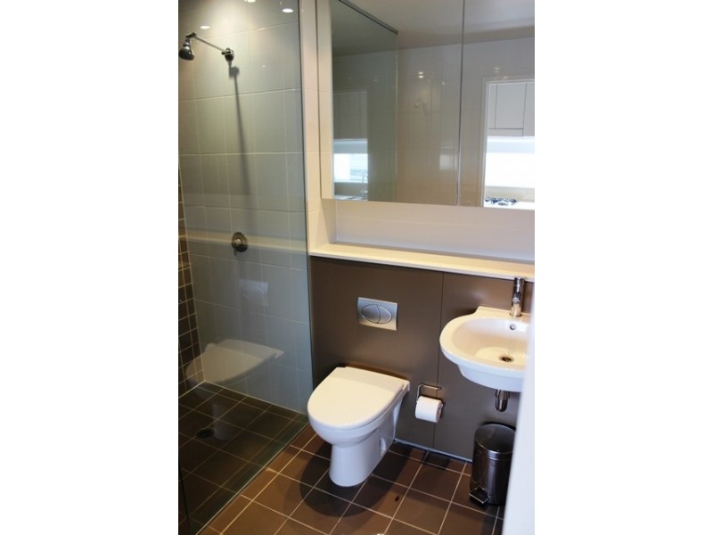 401/2 Honeysuckle Dve, Newcastle NSW 2300