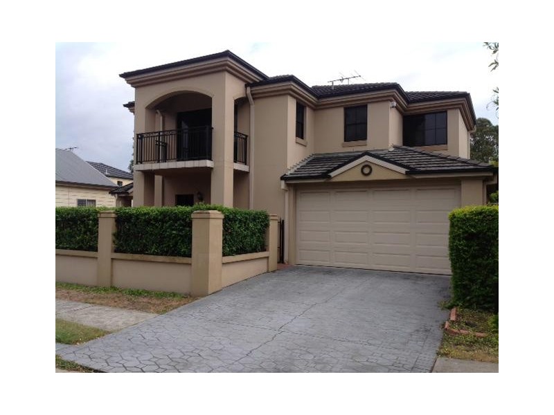 1/74 Cleary Street, Hamilton NSW 2303