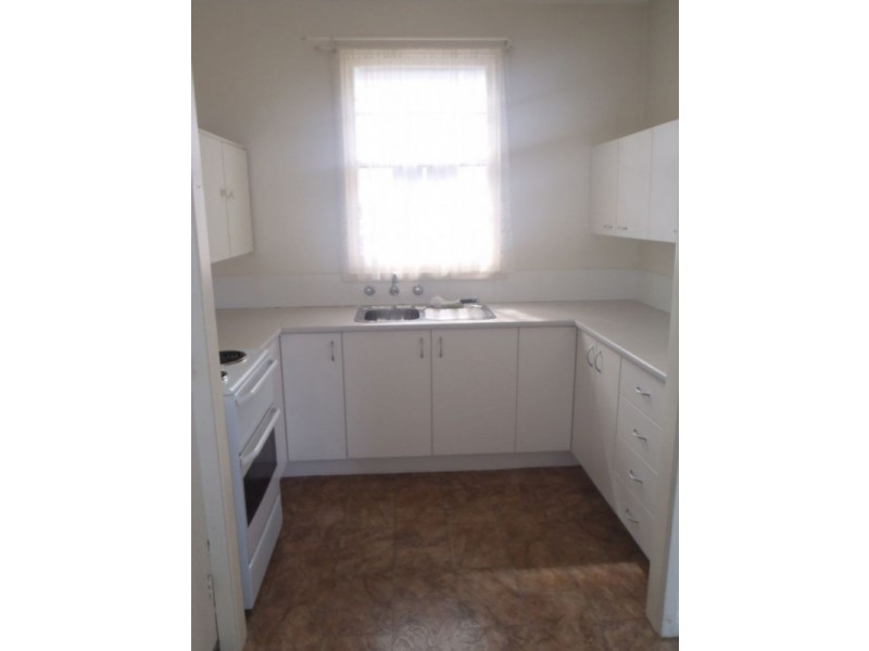 6 Wales, Charlestown NSW 2290