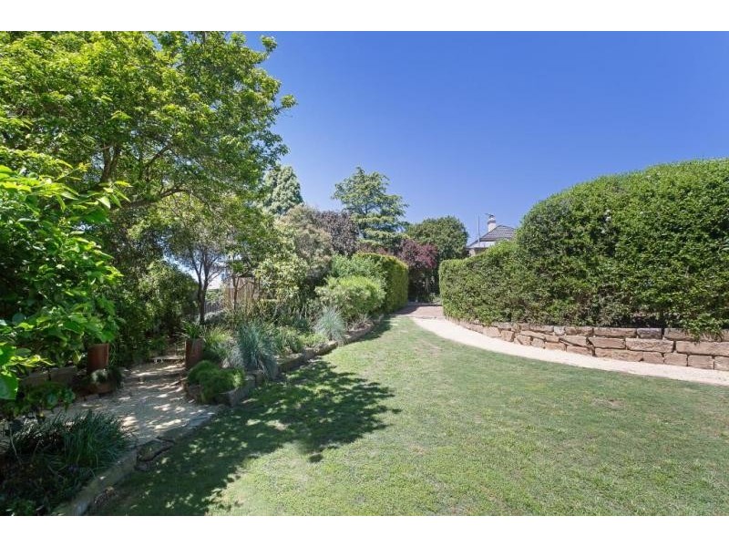 187 High Street, East Maitland NSW 2323