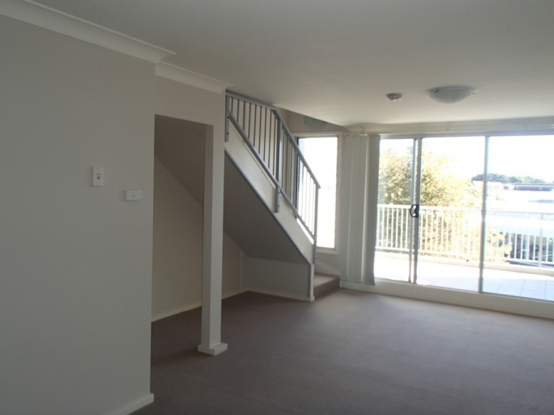 208/5 TUDOR ST, Newcastle West NSW 2302