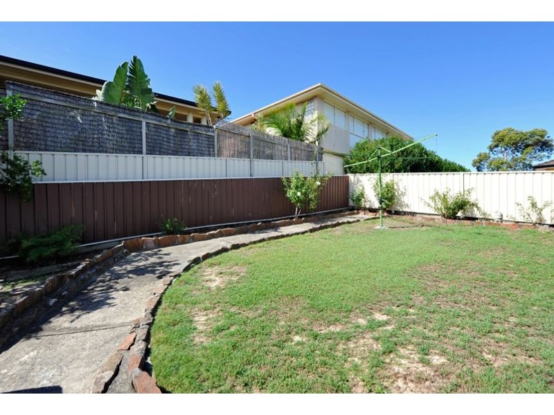 25 Greenwood Avenue, Belmont NSW 2280