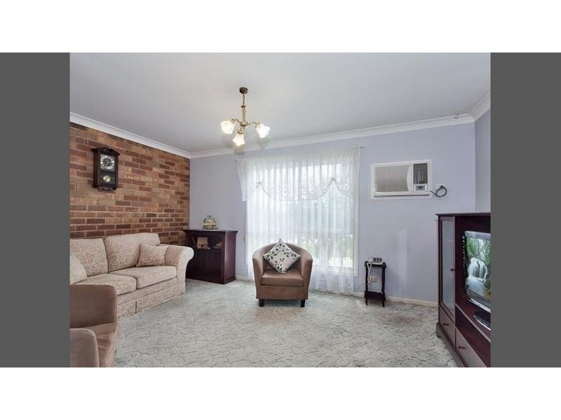 1/2 Herd Street, Mount Hutton NSW 2290