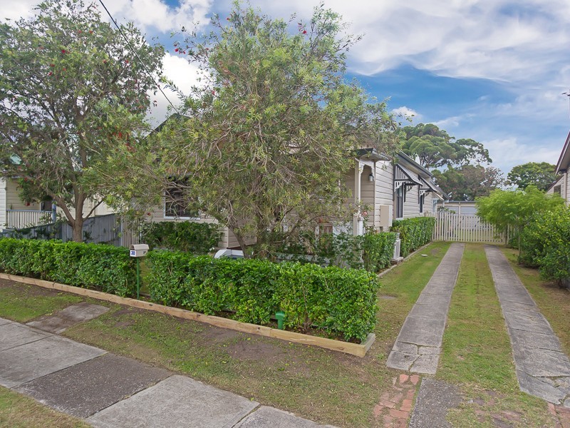 30 Cram Street, Merewether NSW 2291