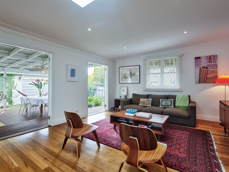 30 Cram Street, Merewether NSW 2291