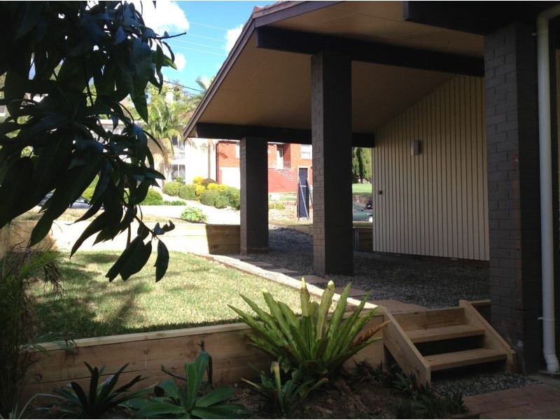 10 Ashford Parade, Merewether Heights NSW 2291