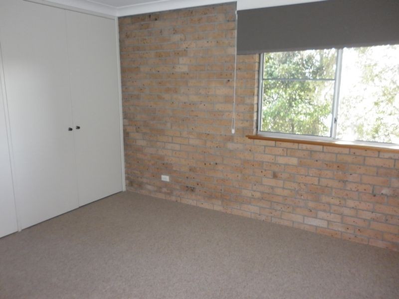 1/208 BRUNKER RD, Adamstown NSW 2289