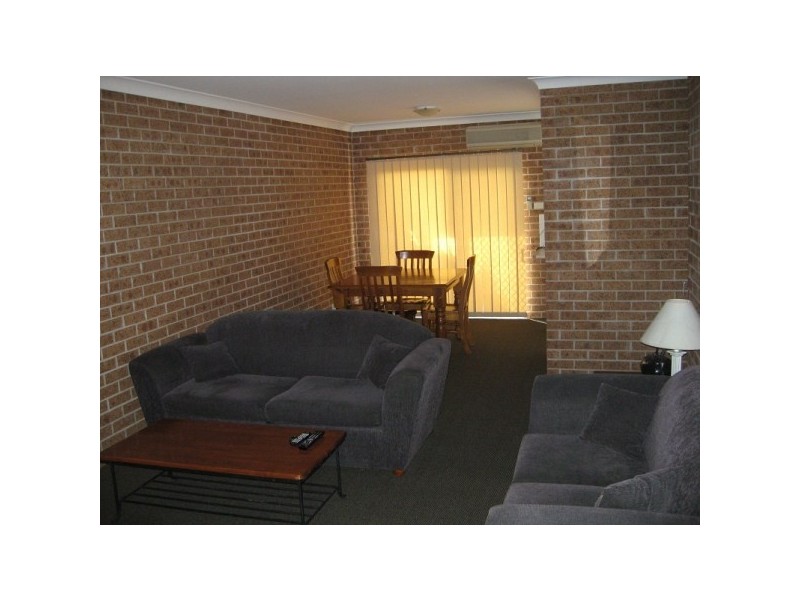 3/39 DICKINSON ST, Charlestown NSW 2290