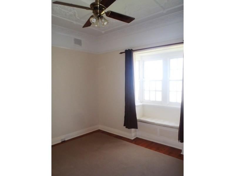 140 Chatham Street, Broadmeadow NSW 2292