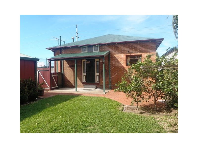 140 Chatham Street, Broadmeadow NSW 2292