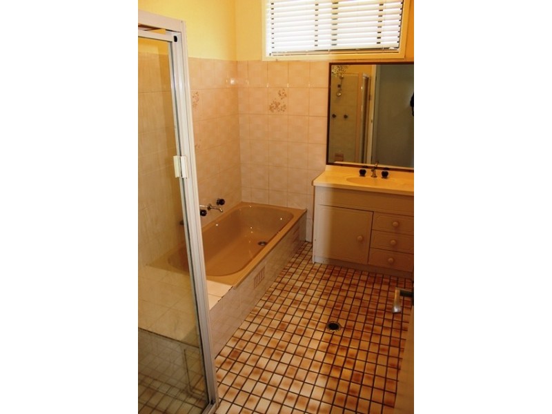 201 Dunbar Street, Stockton NSW 2295