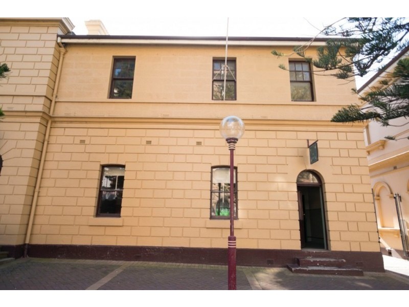 90 HUNTER ST, Newcastle NSW 2300