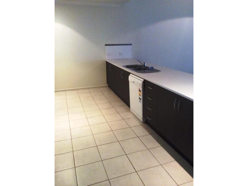 2/12 PERKINS ST, Newcastle NSW 2300