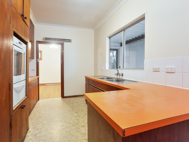 6 Yarrum Street, Adamstown Heights NSW 2289