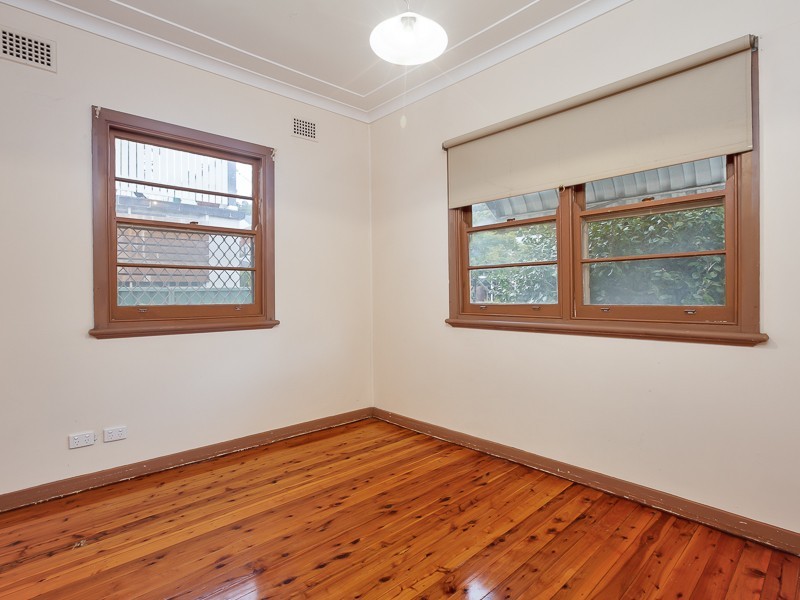 6 Yarrum Street, Adamstown Heights NSW 2289