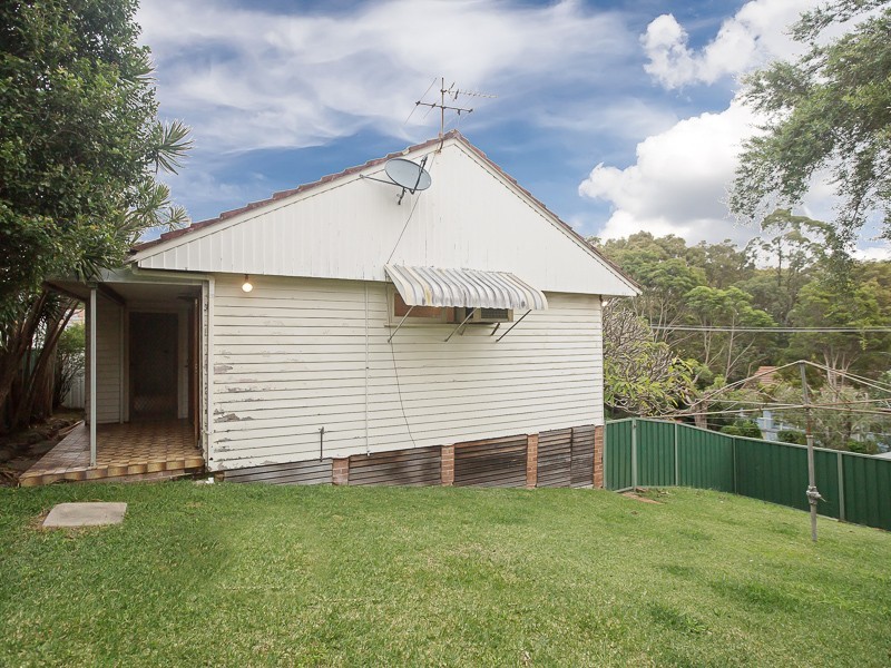 6 Yarrum Street, Adamstown Heights NSW 2289
